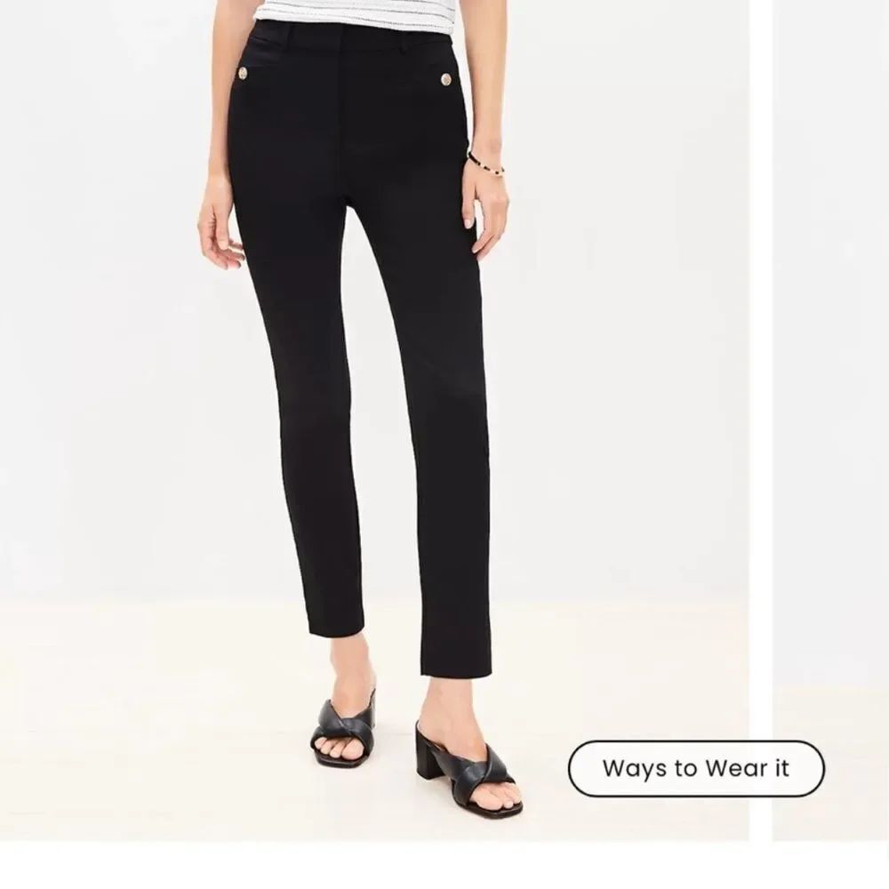 LOFT Black Ankle Pants Gold Button Detail Size 6 Stretch Workwear